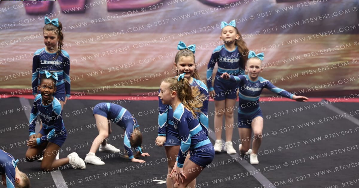 Utopia Cheer Cloud 9 · Spotlight Showdown
