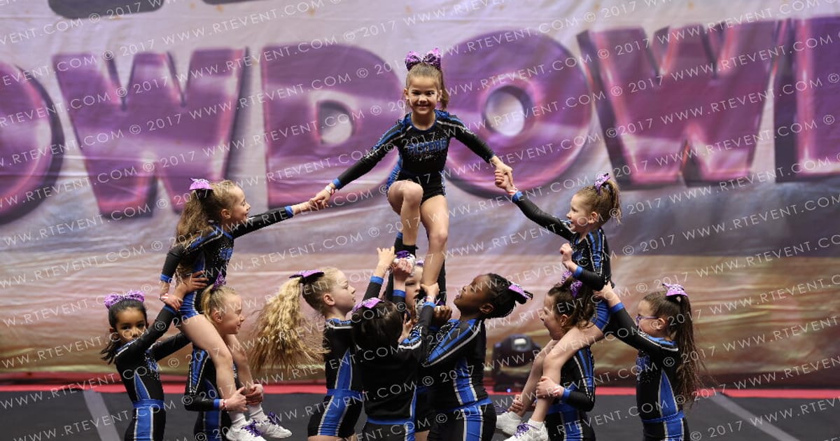 Flyers Elite NIGHTSHADE · Spotlight Showdown