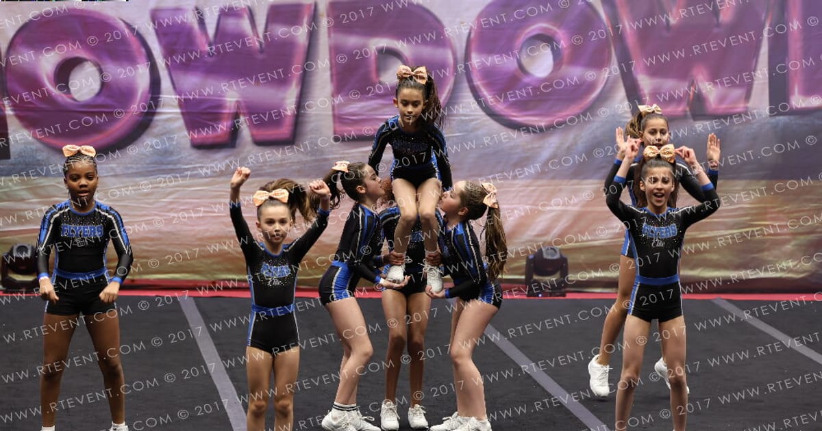 Flyers Elite HAZARD · Spotlight Showdown