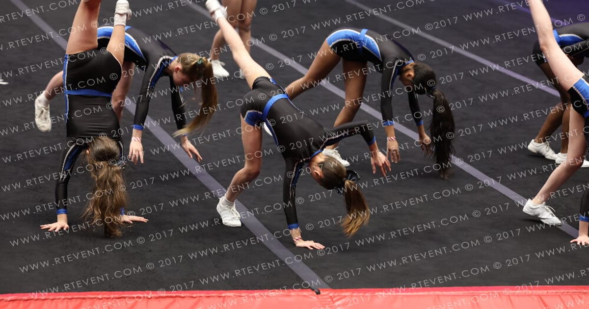 Flyers Elite BLACK WIDOWS · Spotlight Showdown