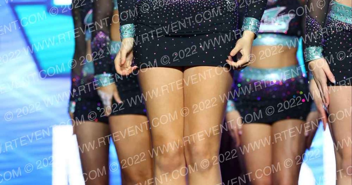Cheer Sport Sharks-New England Miss Sharks · SF Grand Nationals