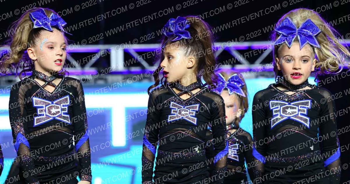 East Celebrity Elite - Hingham MINI BLING · SF Grand Nationals
