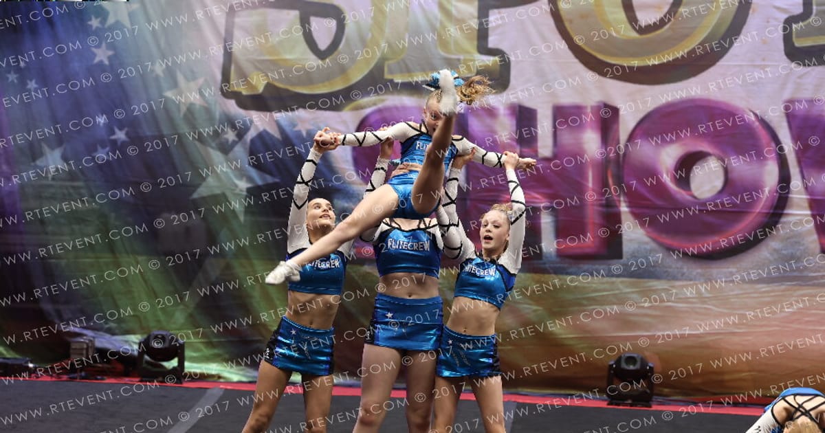 Flitecrew Infinity Cheer ALTITUDE · Spotlight Showdown
