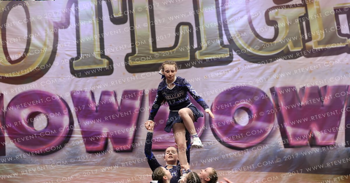Hellcats Cheerleaders Lions · Spotlight Showdown