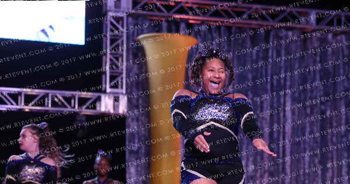 Tri-Town Competitive Cheerleading Lady Lightning · ACDA Reach the Beach Ocean City Showdown