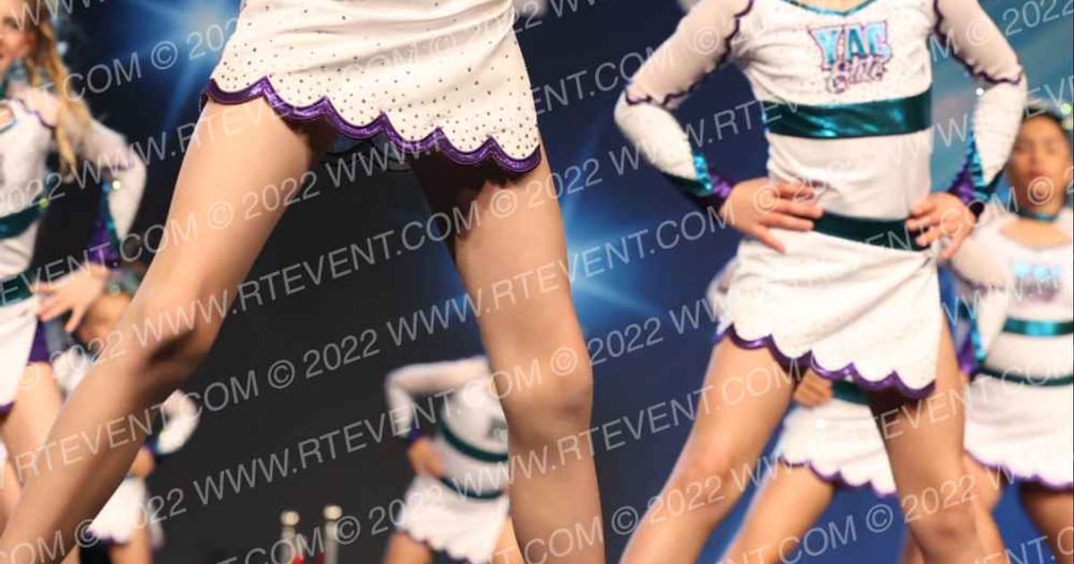 YAC Elite Cheer Ignite · Vegas Crown