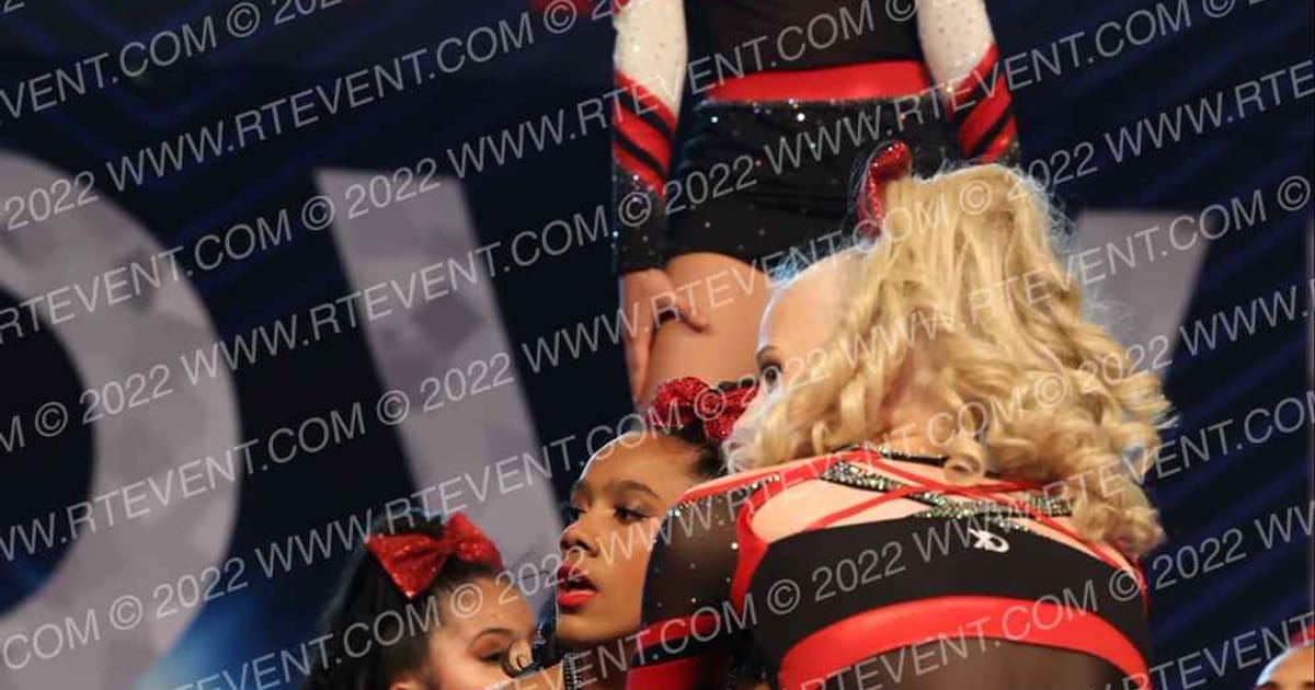 Magnitude Cheer Code Red · Vegas Crown