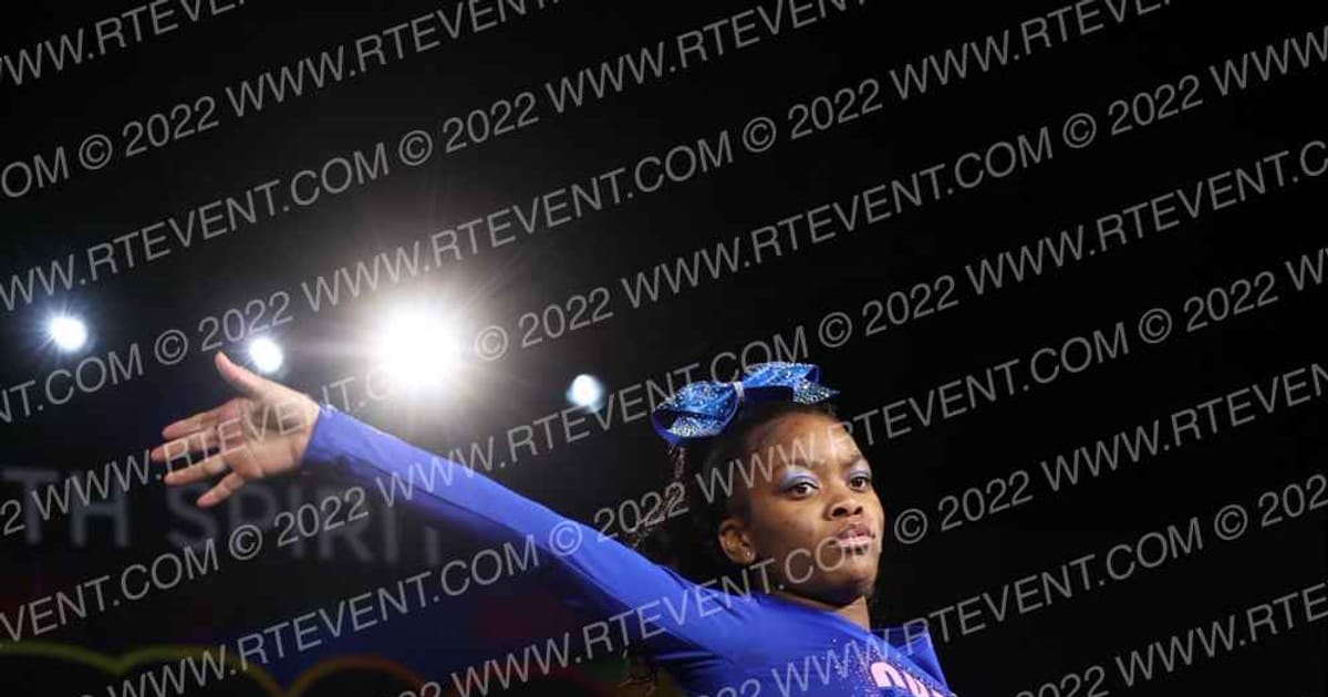 CHAOS Extreme Cheer Lady Phoenix · Glow Tour Chicago