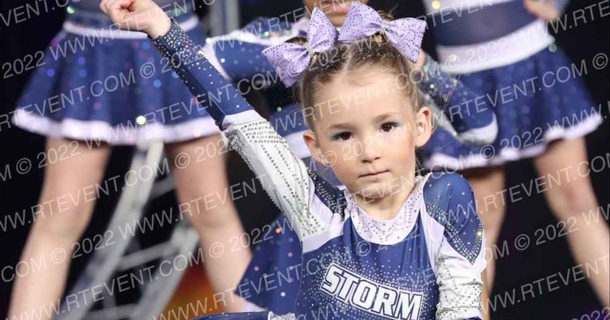 Capital Elite Athletics Twisters · Glow Tour Chicago