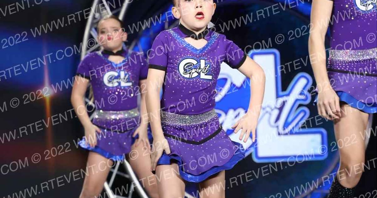 CL Spirit All Stars Vipers · Glow Tour Chicago