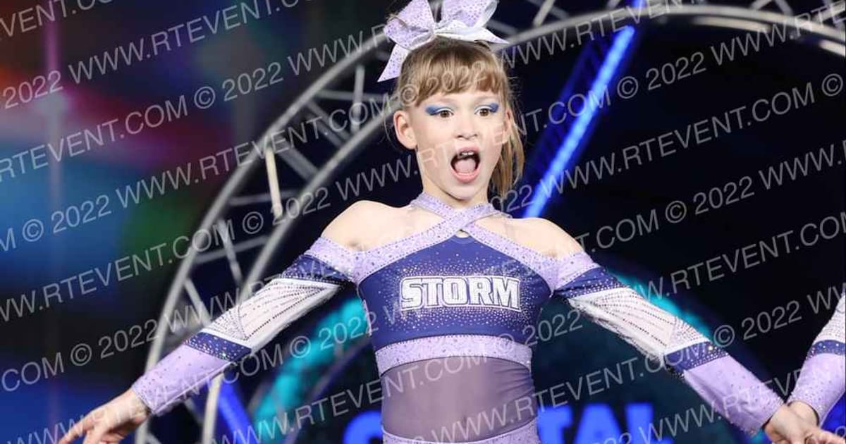 Capital Elite Athletics Thunder · Glow Tour Chicago