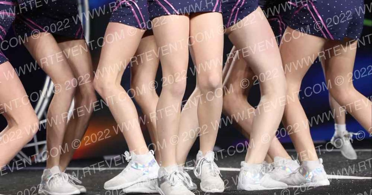 Evolution Cheer BLU3 Diamonds · Glow Tour Chicago