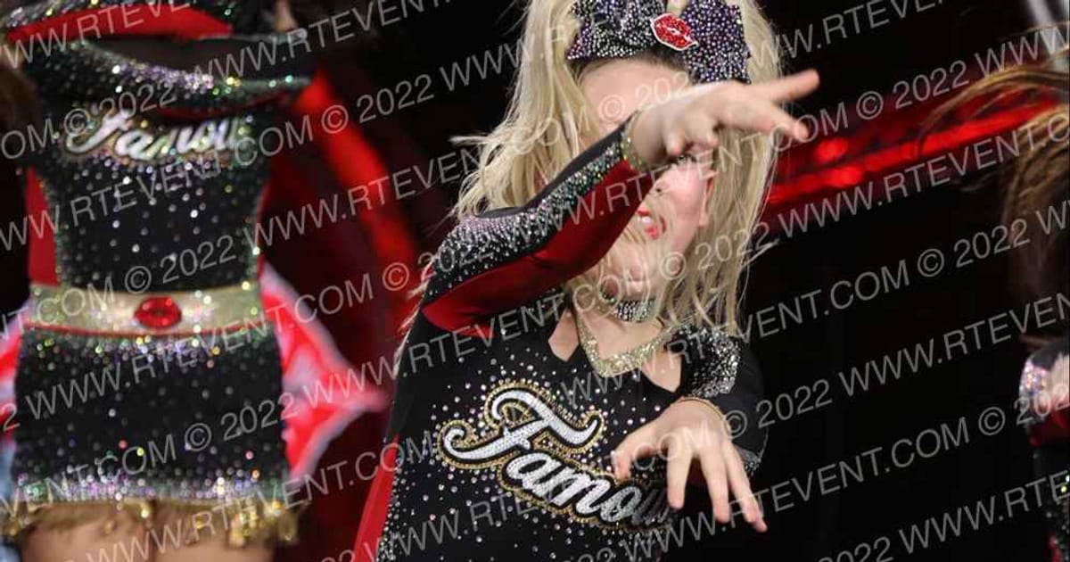Famous Athletics Blackjack · Glow Tour Chicago