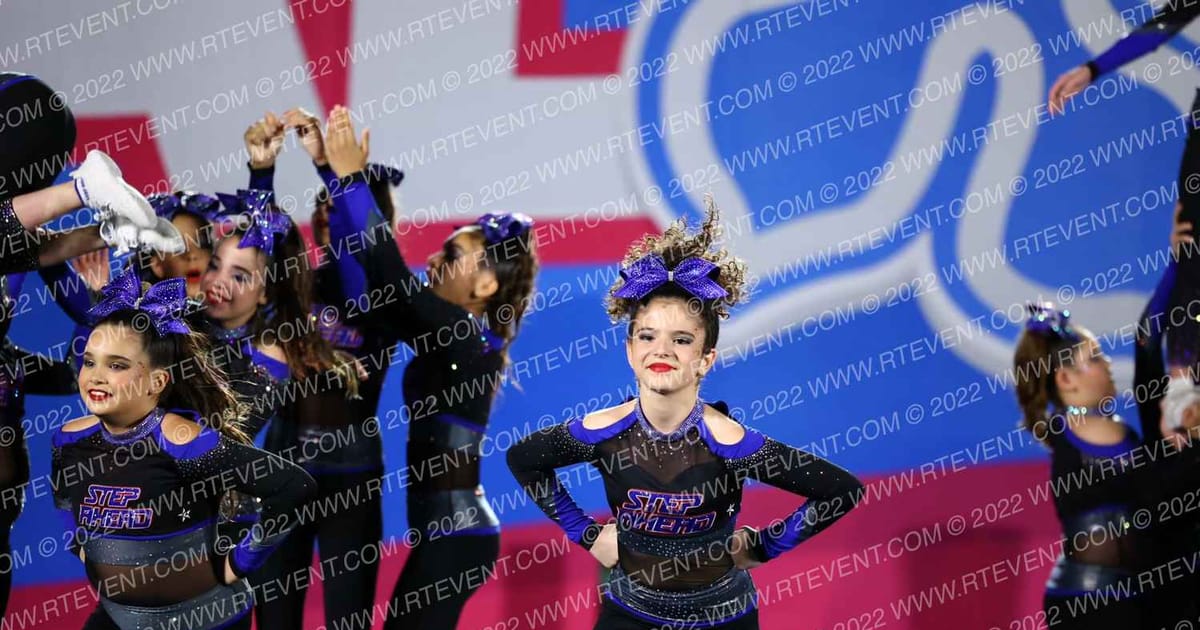 Step Ahead All-Stars shooting stars · Aloha Daytona Showdown