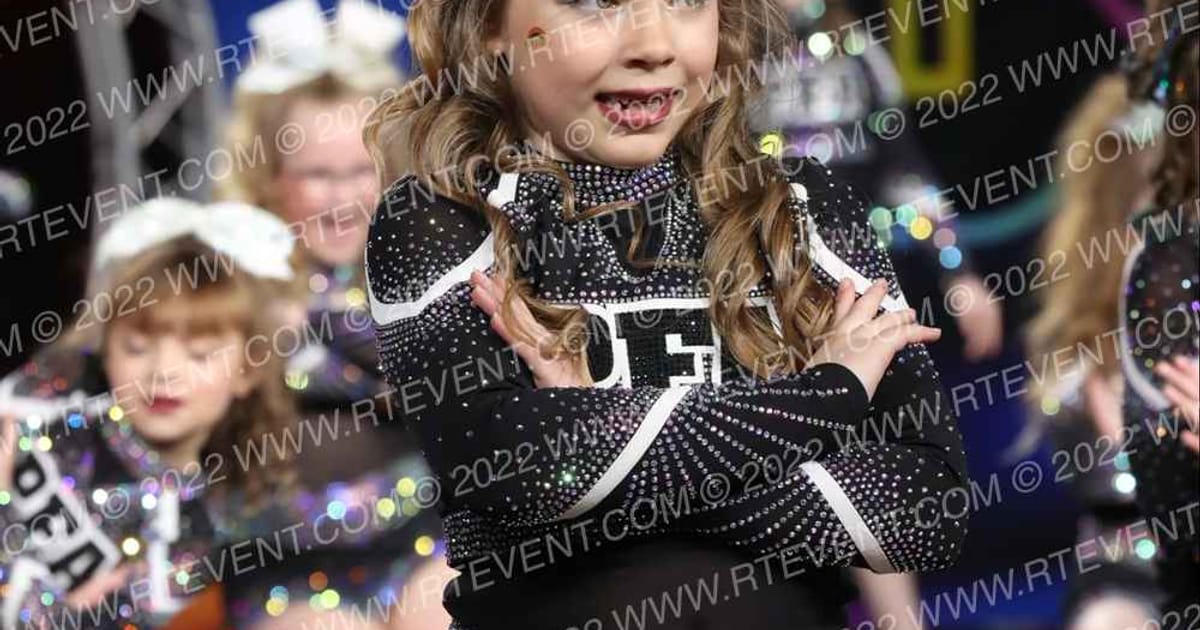 Power Force Athletics Mini Mobsters · Glow Tour Chicago