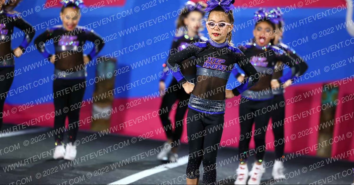 Step Ahead All-Stars mini burst · Aloha Daytona Showdown