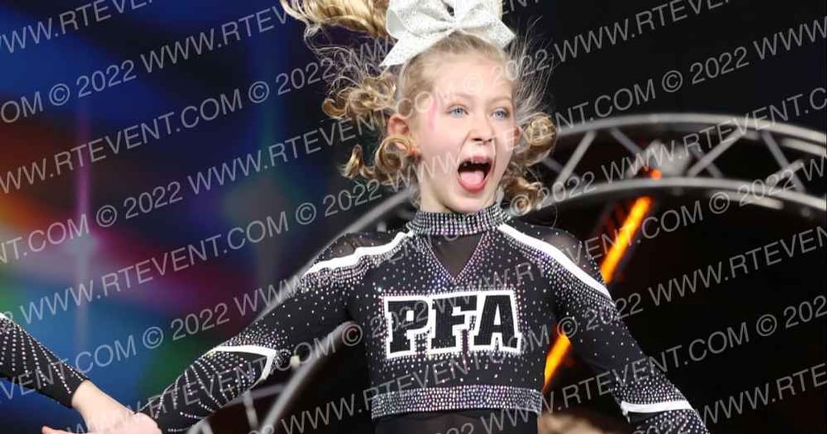 Power Force Athletics Lucky Ladies · Glow Tour Chicago