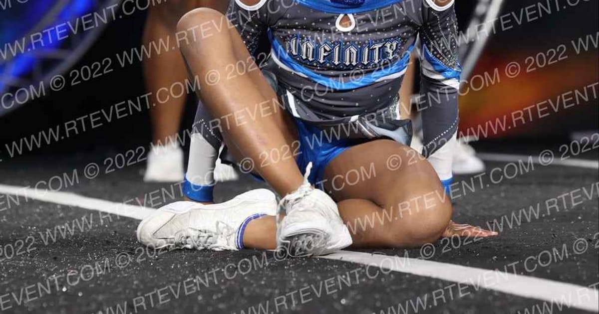 Infinity Cheer Detroit Reign · Glow Tour Chicago