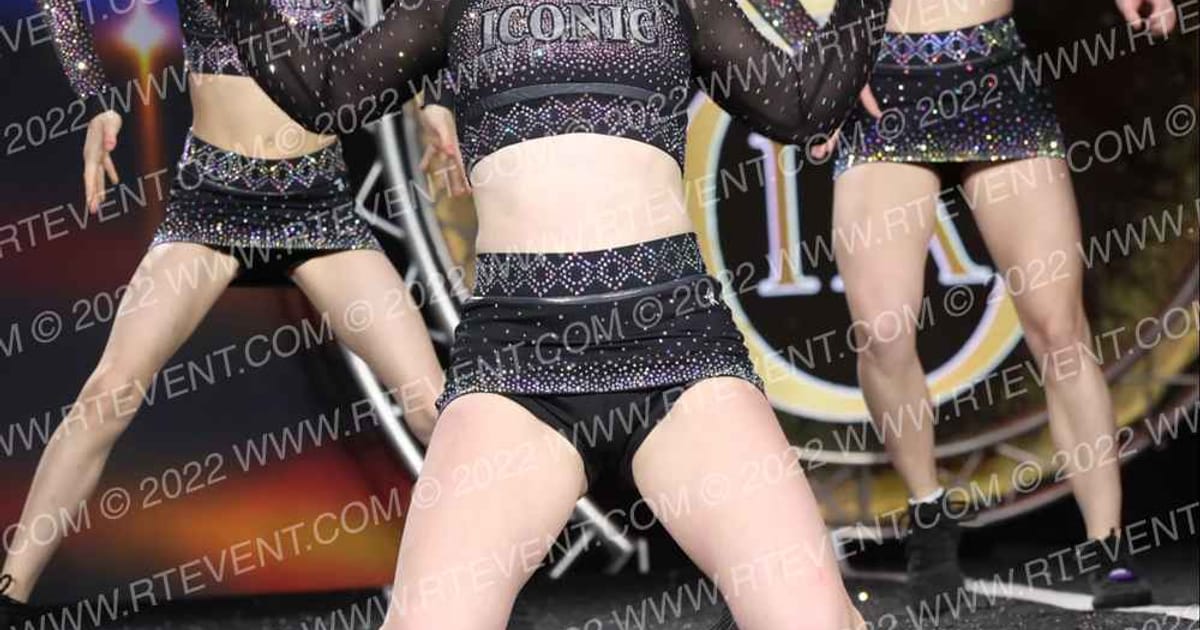 Iconic Allstars Lady Royalty · Glow Tour Chicago
