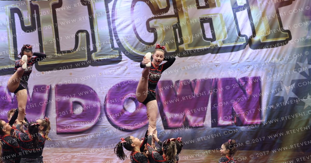 Twisted Cheer Vengeance · Spotlight Showdown