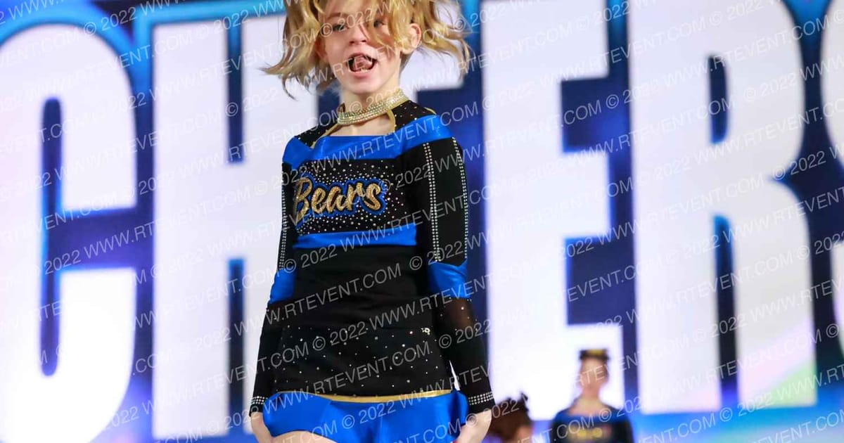 Lyndhurst Golden Bears Youth Royal · CHEERSPORT Toms River Classic