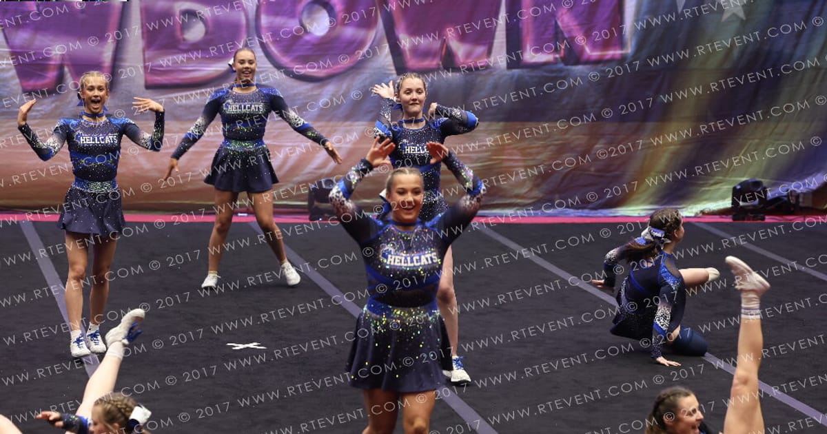Hellcats Cheerleaders Jaguars · Spotlight Showdown