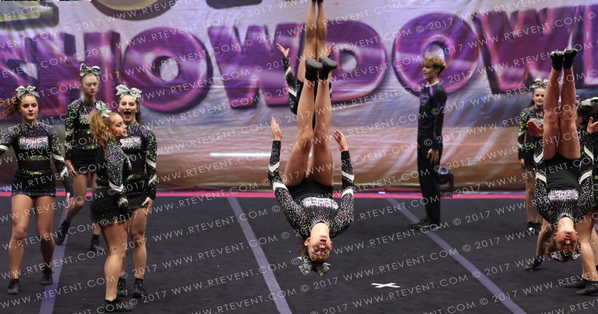Power Cheer Electra · Spotlight Showdown