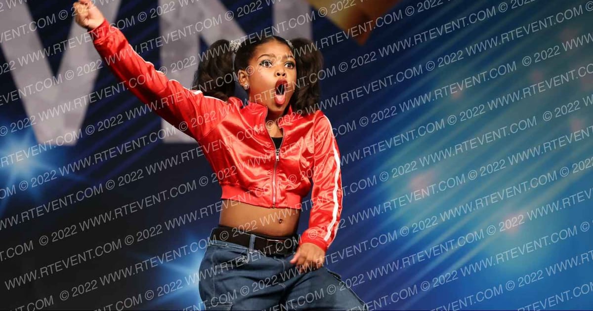Dance Xpress S. Roberts · Vegas Crown