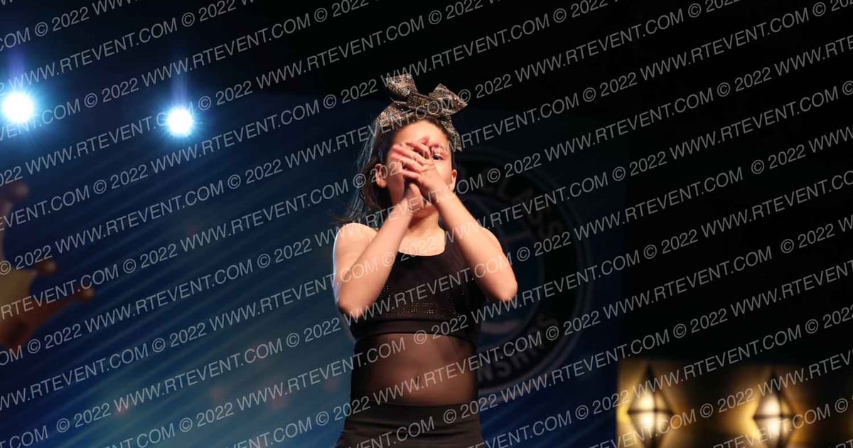 Vegas Premier Athletics K. Chupp · Vegas Crown