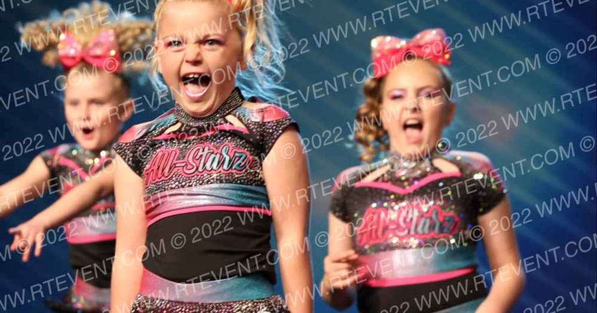 All Starz Academy Super Novaz · Vegas Crown