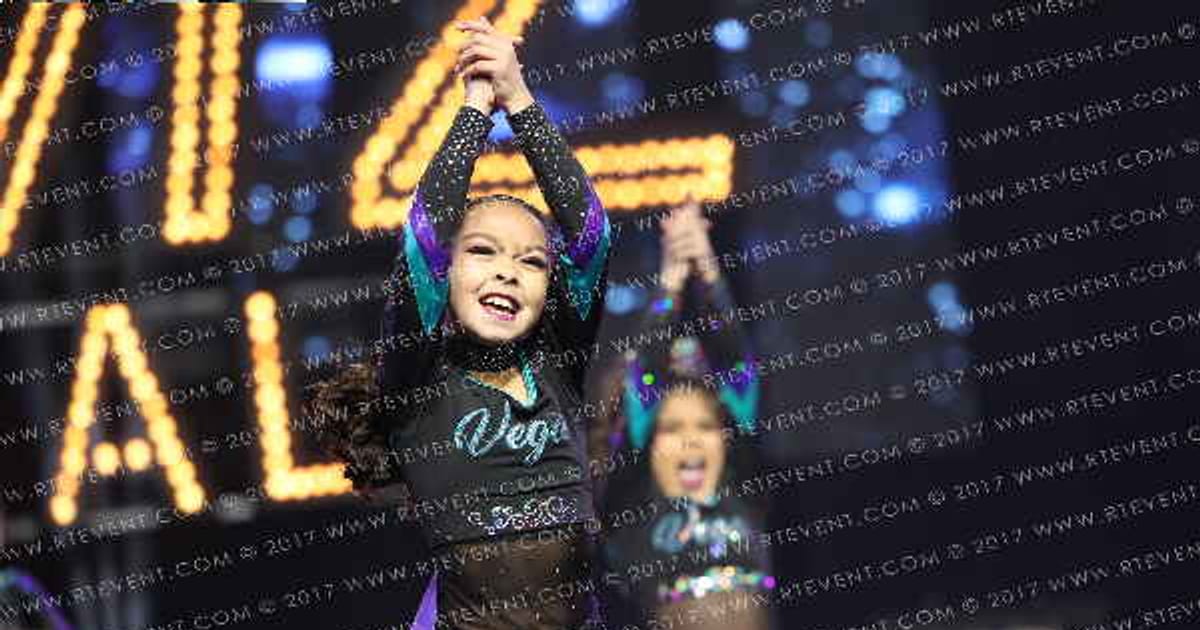 VEGAS CHEER COMPANY PERIWINKLE · DII Allstar Nationals