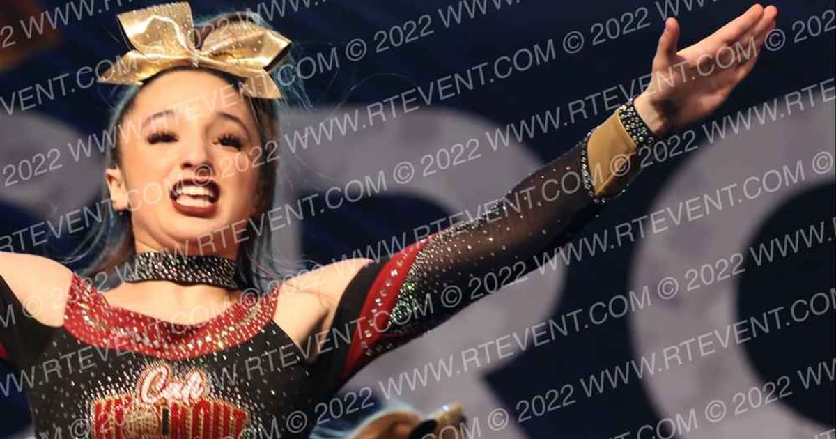 Cali Knockout Cheer TKO · Vegas Crown