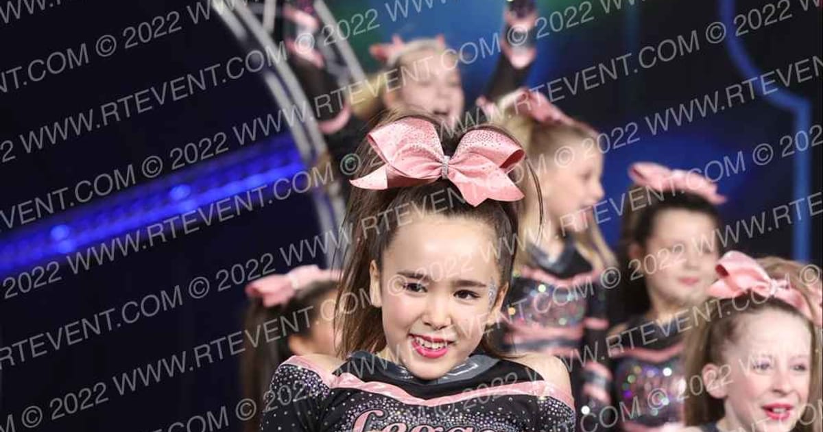 QC Legacy Athletics Obsession · Glow Tour Chicago