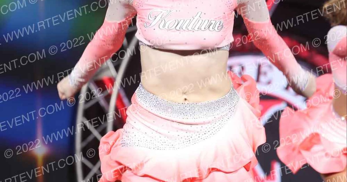 Kouture Level Athletics Opulent · Glow Tour Chicago