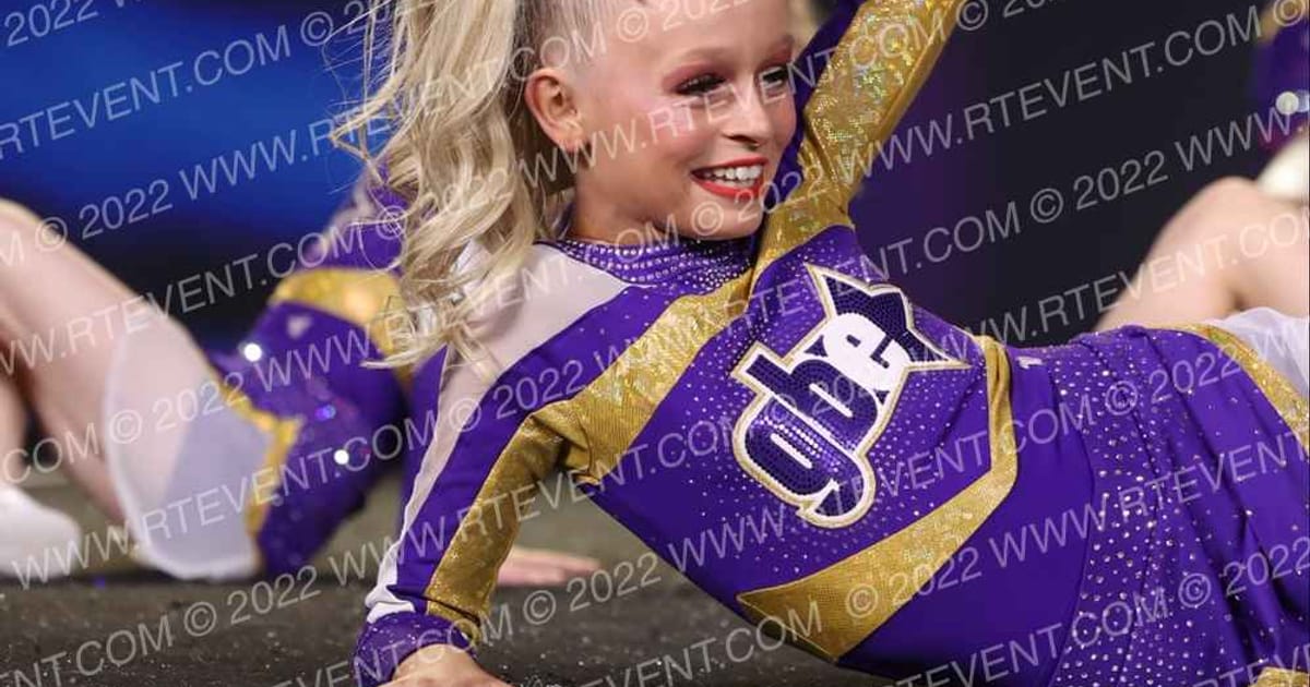 Green Bay Elite Little Lime · Glow Tour Chicago