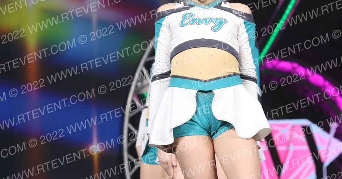Envy Elite Cheerleading Crush · Glow Tour Chicago