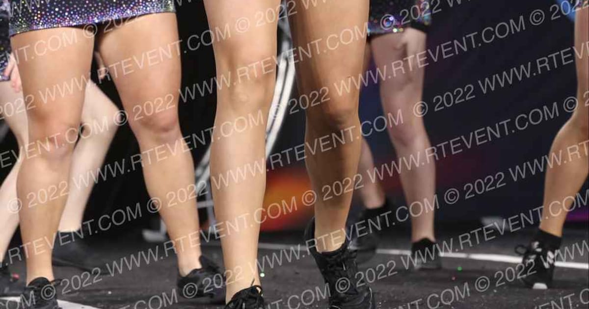 Iconic Allstars Lady Royalty · Glow Tour Chicago