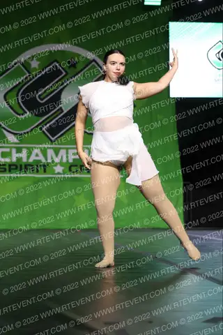 Shining Fame Performance Lilly Bass