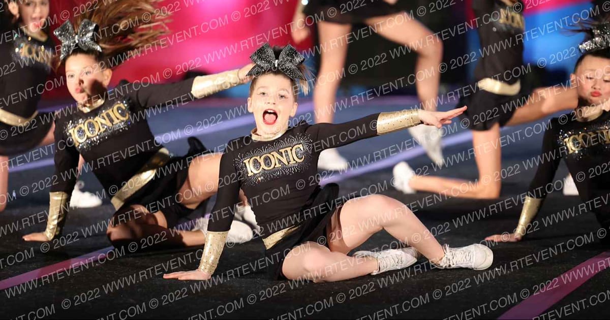 Iconic Cheerleading Cheetah Girls · Aloha Syracuse Showdown DIDII correct