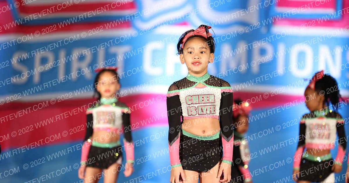 Cheer is Lyfe Black Ice · Aloha Syracuse Showdown DIDII correct