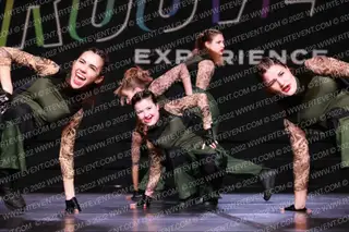 Dance Vibe Junior Hip Hop