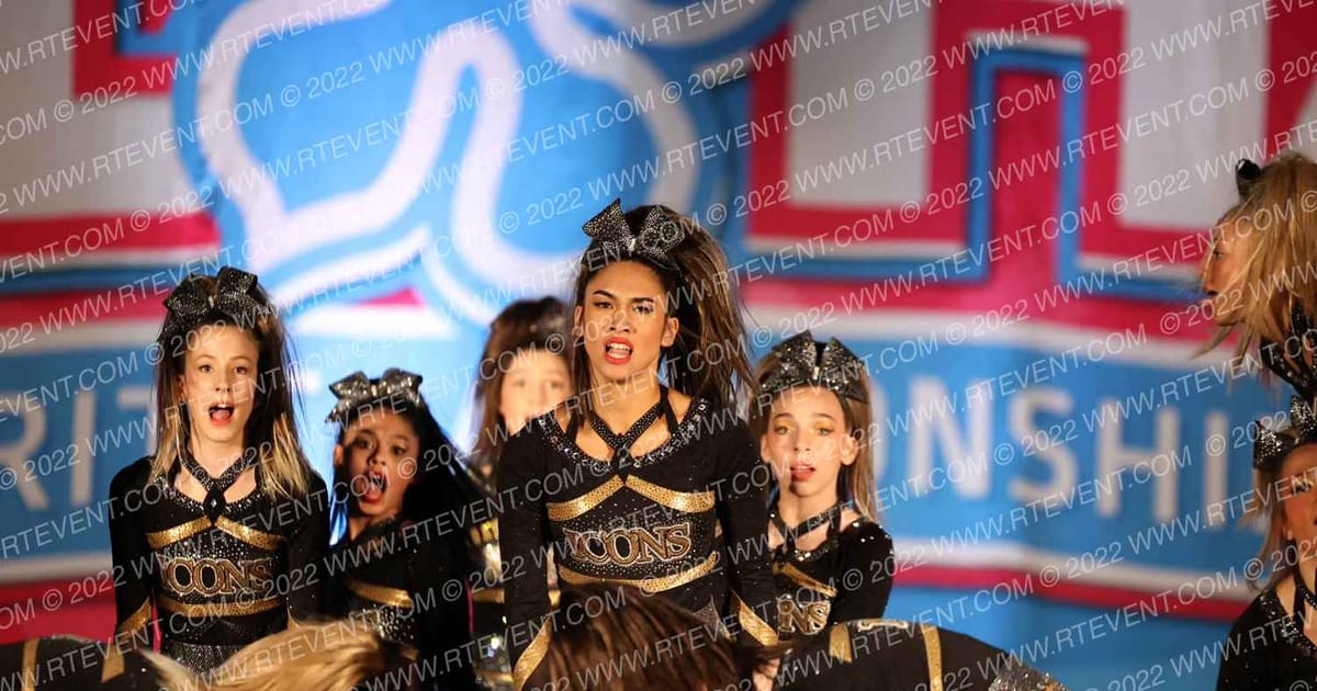 New York Icons Senior Gold · Aloha Syracuse Showdown DIDII correct