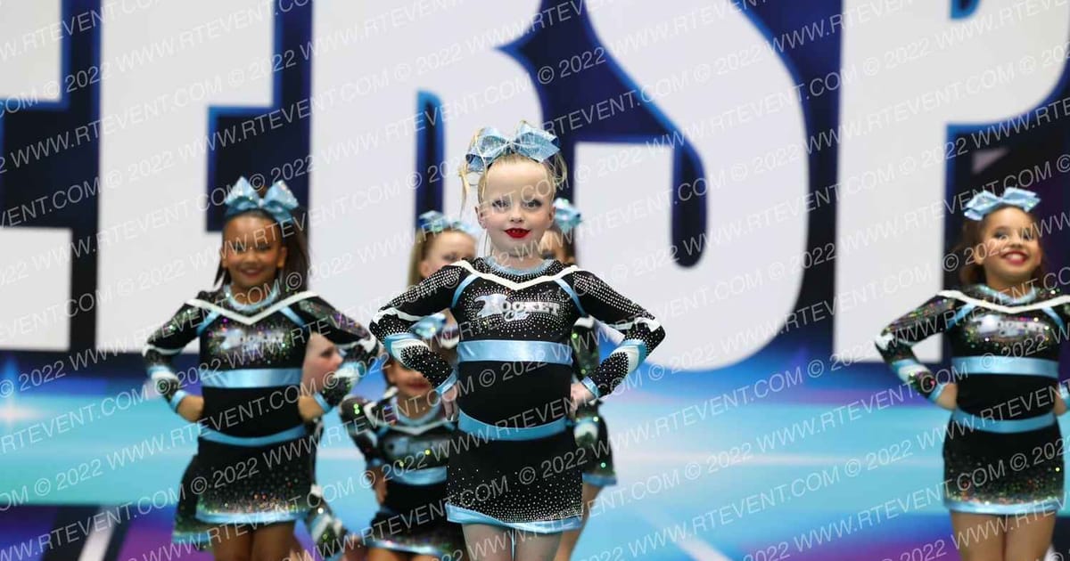 Rocket Cheer magenta · CS Boston