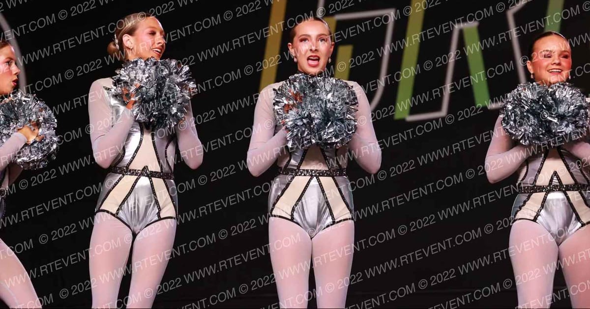 APEX Dance Center Senior Pom · GROOVE Dance Grand Nationals