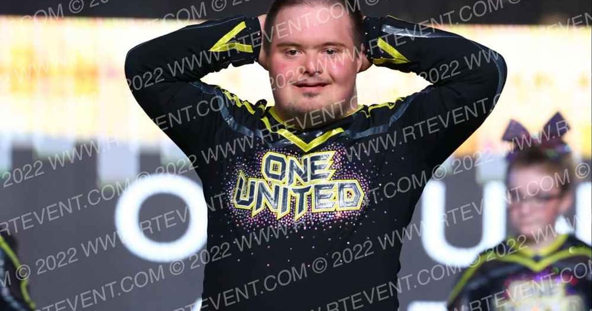 One United Athletics Starfire · Gold Rush Charlotte