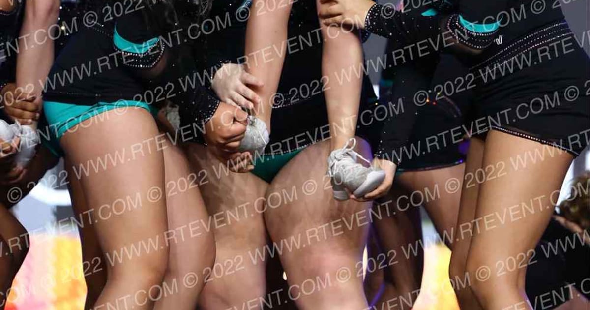 Cheer Extreme- Salem Golden Girls · Gold Rush Charlotte
