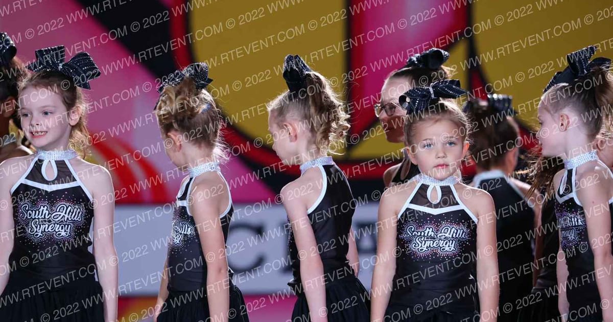 South Hills Synergy Twinkles · Oh How Sweet it is Cheer and Dance Spectacular