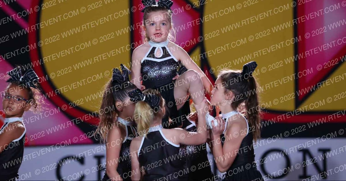 Pittsburgh Poison Kiss · Oh How Sweet it is Cheer and Dance Spectacular