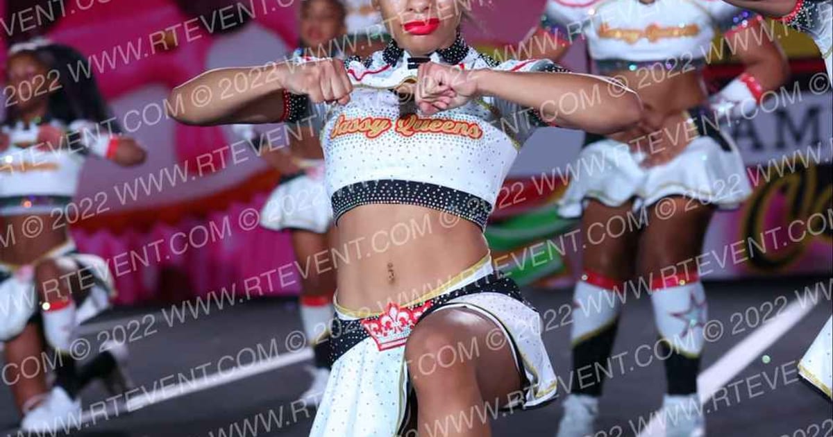 RISING STARS ACADEMY OF CHEER & DANCE Sassy Queens · Oh How Sweet it is Cheer and Dance Spectacular