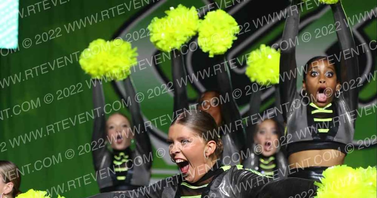Star Performance Centre Junior Large Pom · CSG Dance Grand Nationals
